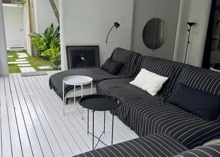 Casa vacanze With 2 Bedrooms & Private Bathrooms Near To The